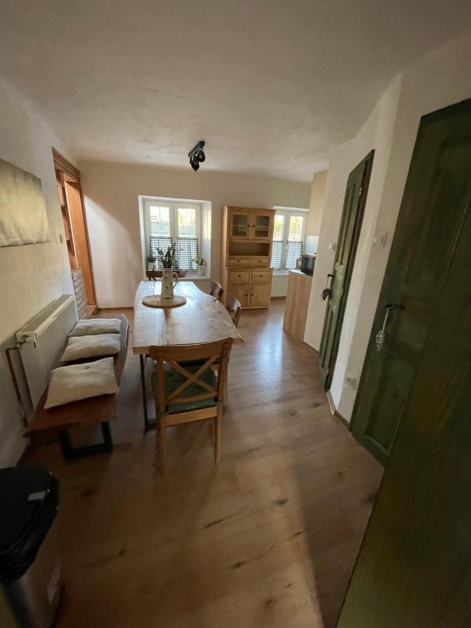 Apartman U Kaplicky Hluboka nad Vltavou Ngoại thất bức ảnh