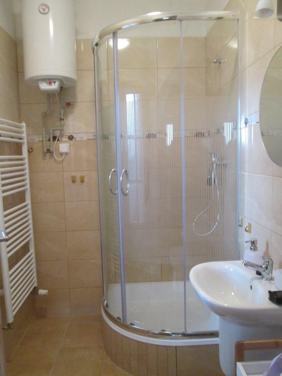 Apartman U Kaplicky Hluboka nad Vltavou Phòng bức ảnh