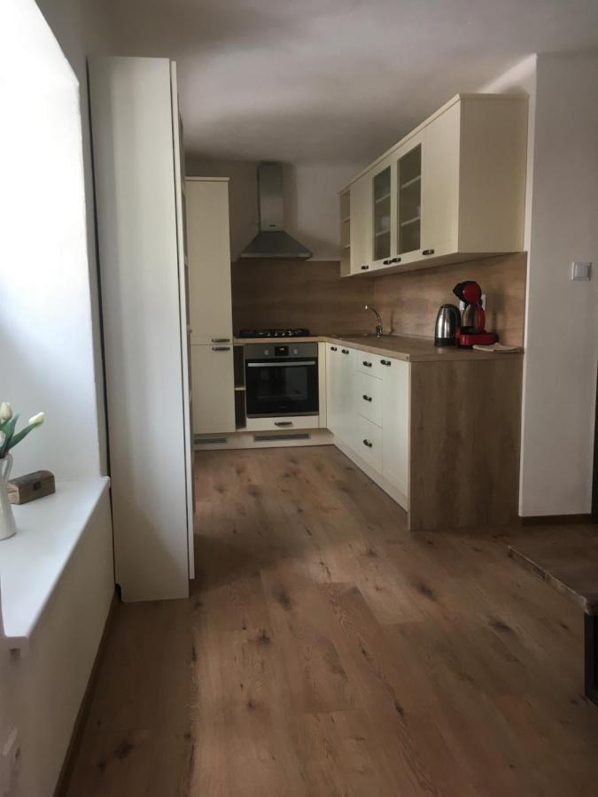Apartman U Kaplicky Hluboka nad Vltavou Ngoại thất bức ảnh
